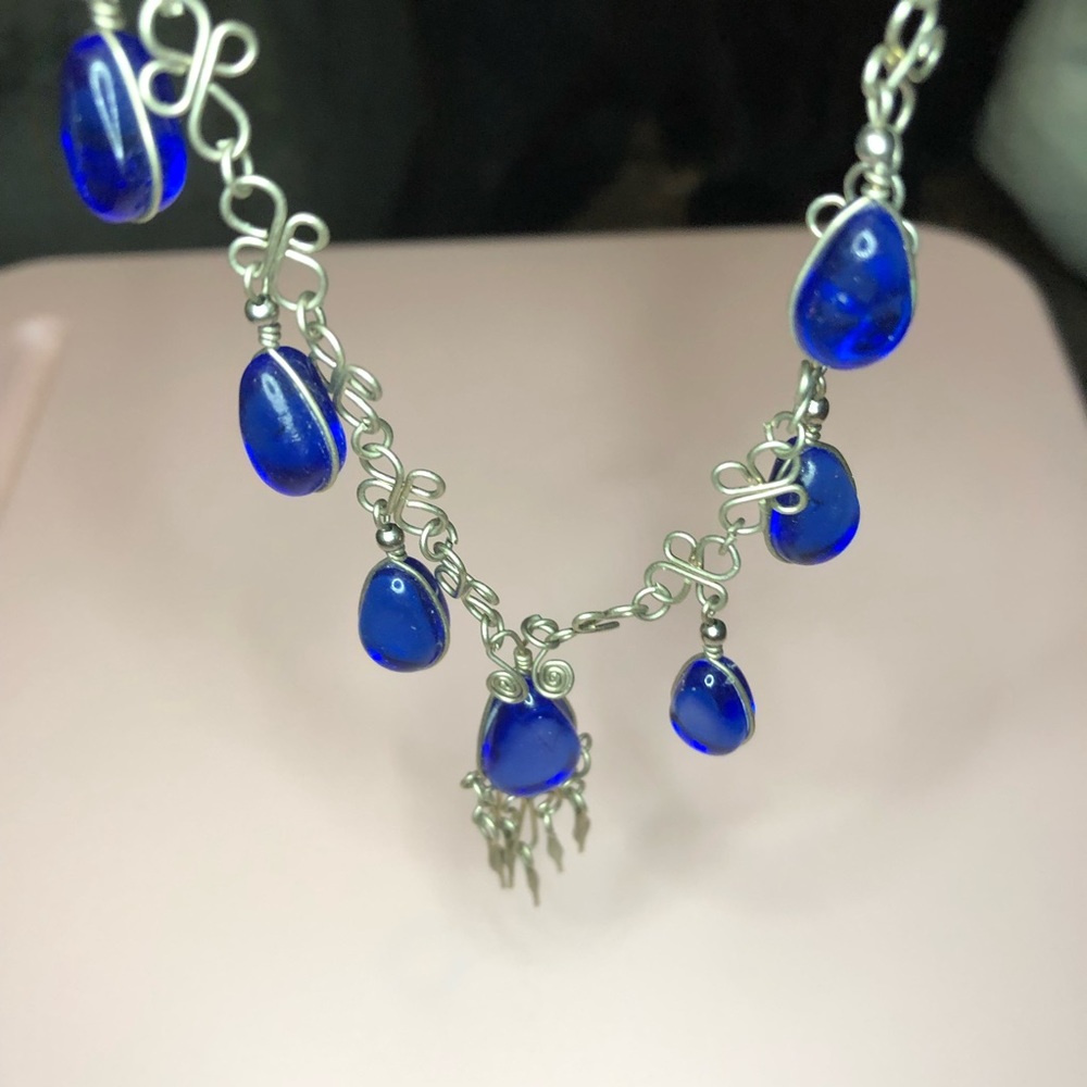 Necklace and earring set lot - Picture 4 of 12